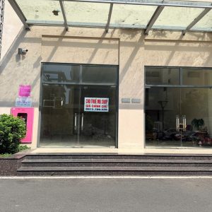 Hình ảnh thực tế cho thuê shophouse khối đế The Ori Garden phường Hải Vân, mặt tiền kính rộng rãi, bàn giao thô dễ setup.